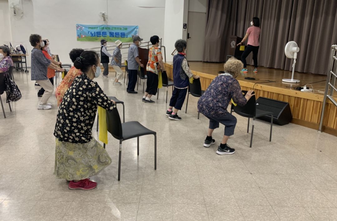 12회기 스쿼트 내리기.jpeg