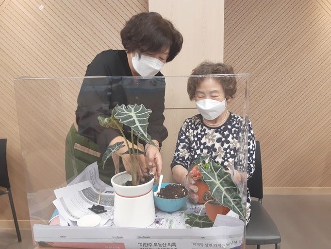 [사회교육] 황혼육아 지원 프로그램 "베테랑 맘(Mom), 두 번째 육아일기" 6,7회기 실시