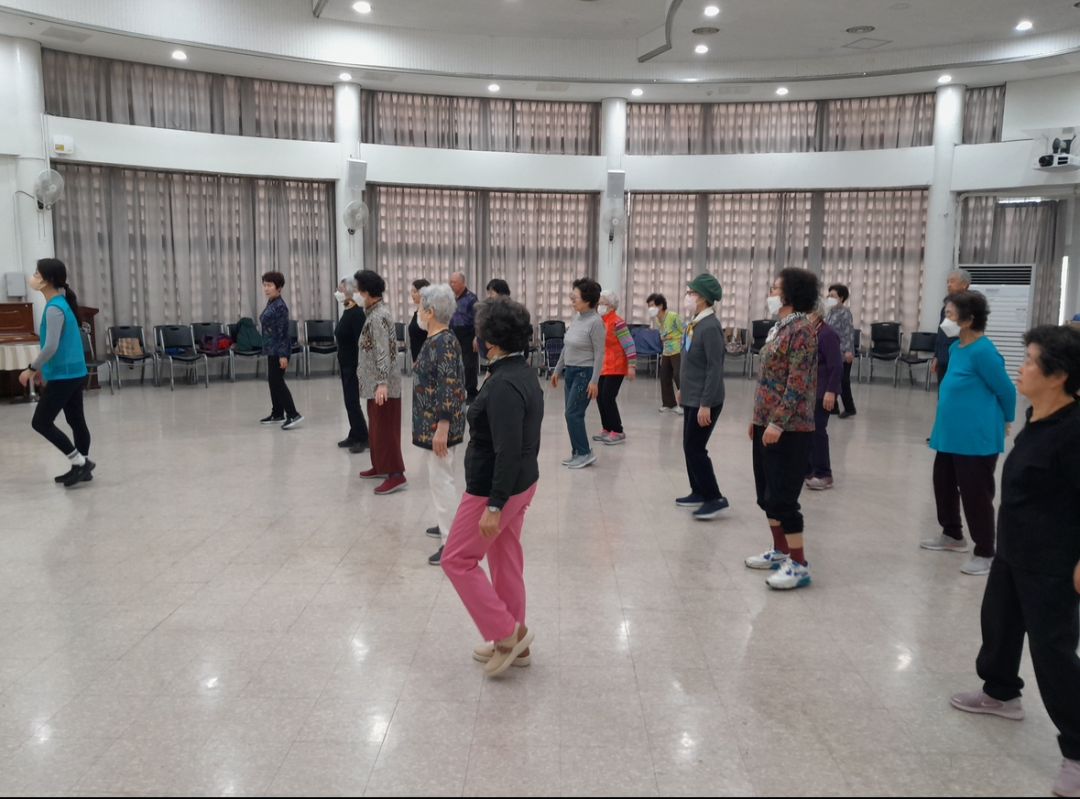 [기능회복] 2024 치매 예방 운동프로그램 「뇌튼튼 몸튼튼」 2회기 실시