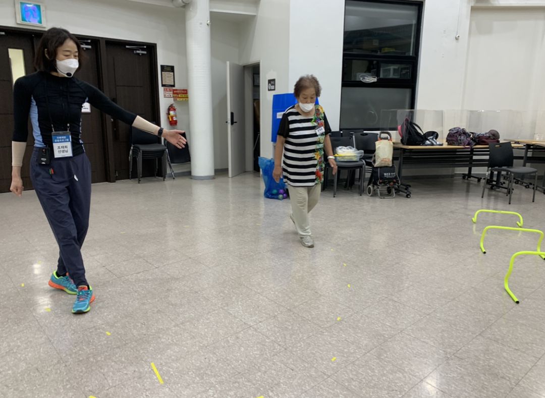 16회기 8자 걷기.jpeg