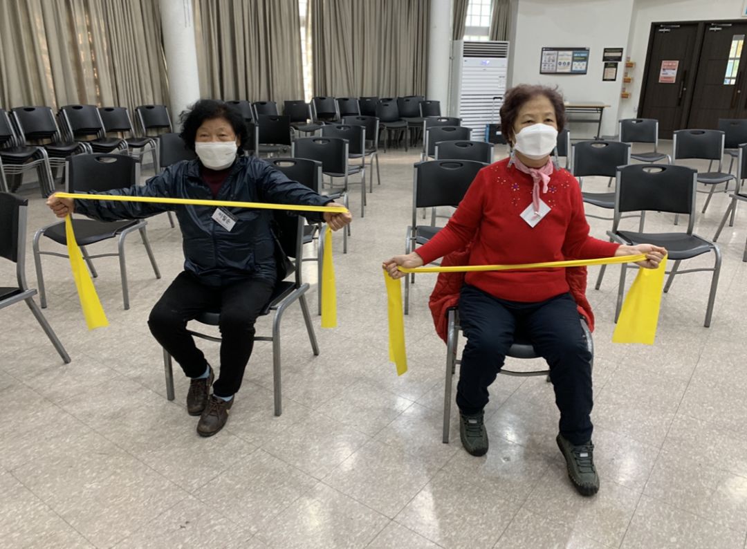 [기능회복] 근력 운동 교육 프로그램 「누구나 홈트」 11월 3주차 실시